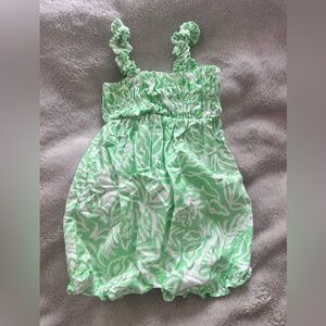 Carters Baby Girl Romper. Green Tropical print size 6 month